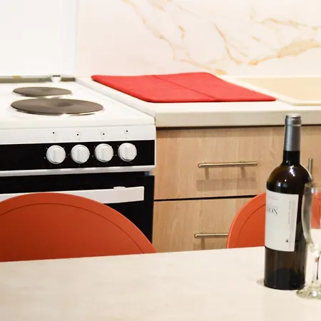 דירה Elena's Nest *