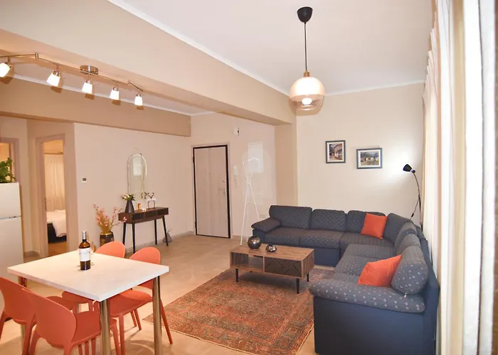 דירה Elena's Nest *